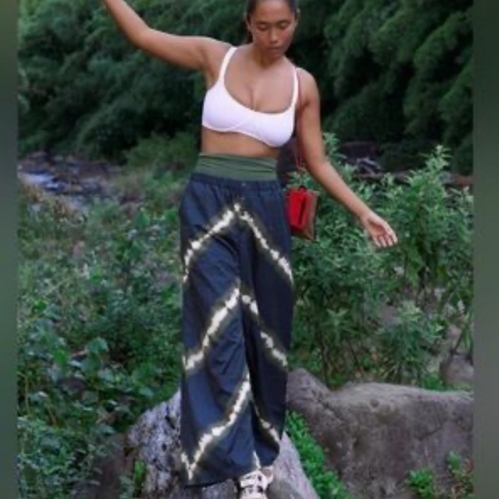 Free People Movement Tie Dye Pregame Printed Wide-Leg Pants NWOT - Picture 2 of 12